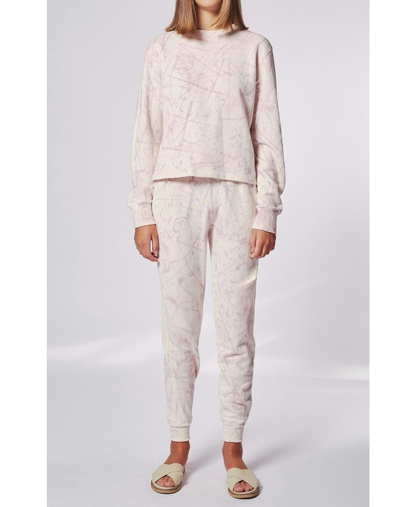 Kay Pacha Set in Multi color made by AYNI