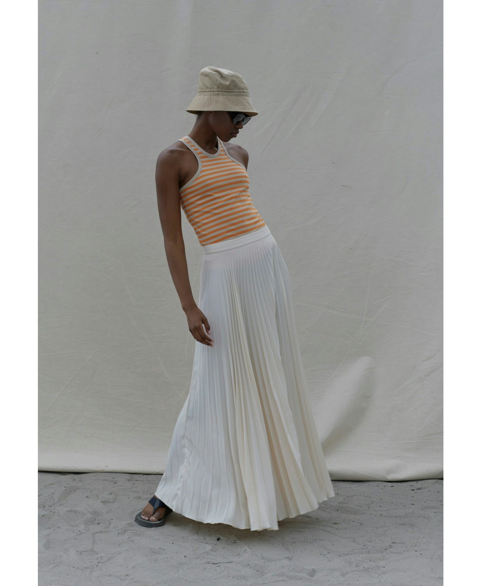 Naomi Skirt - Off White in White made by HERSKIND