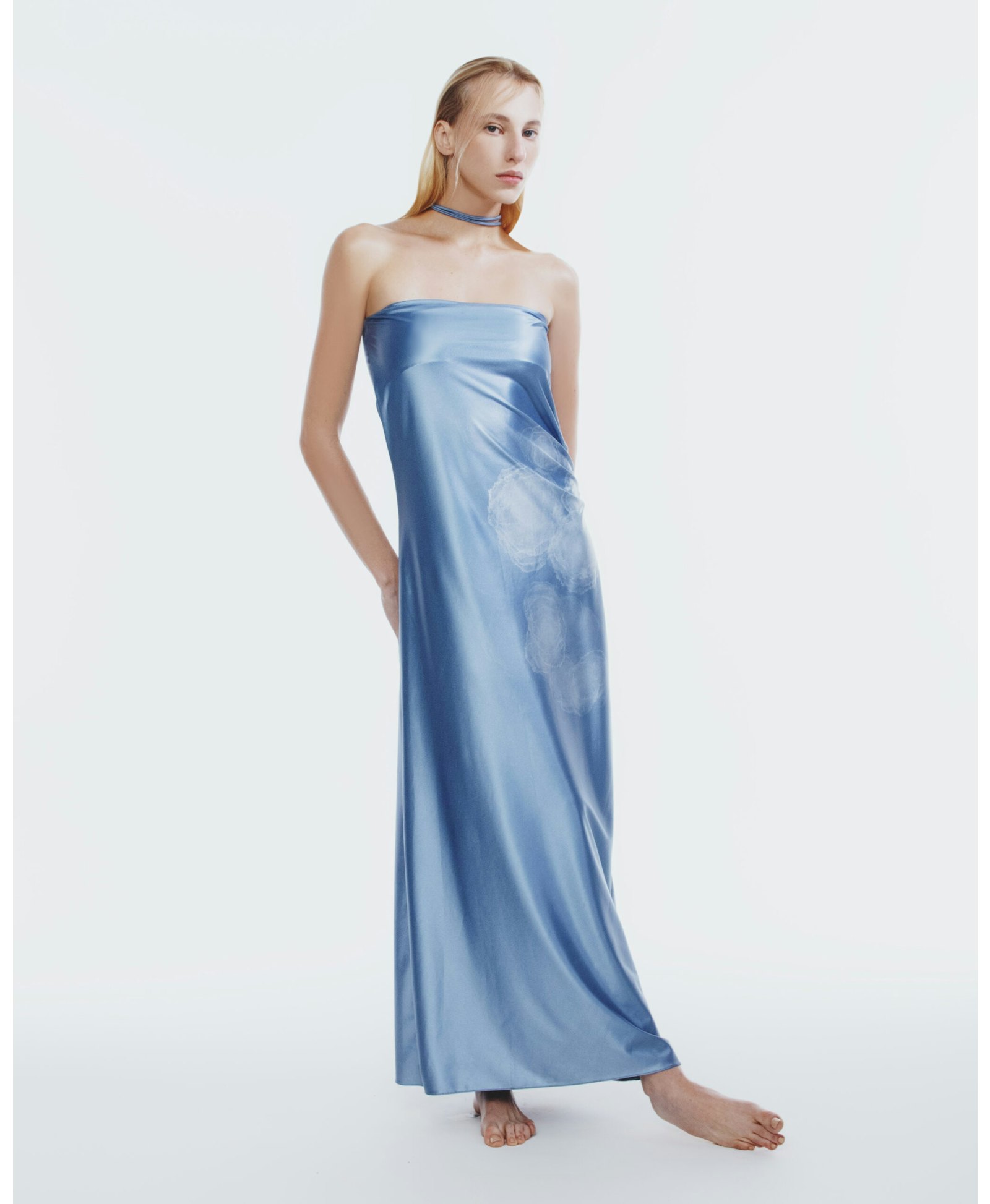 FIORE LOUIS BLUE made by Camila Sarmiento