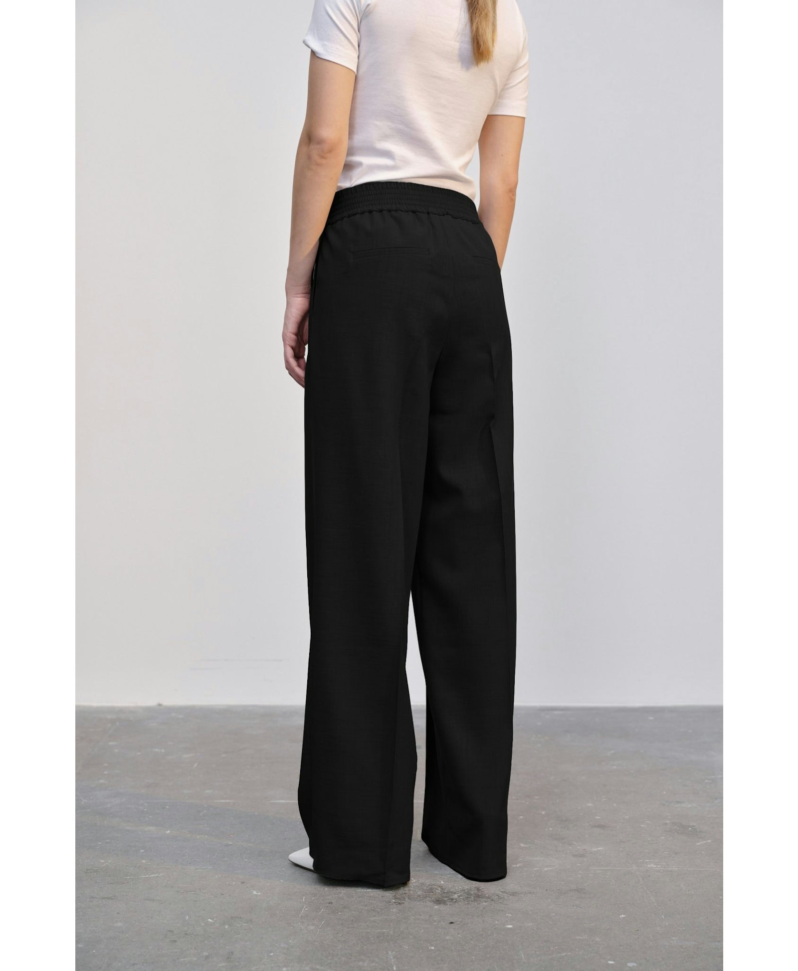 Pinky Pants - Black made by HERSKIND