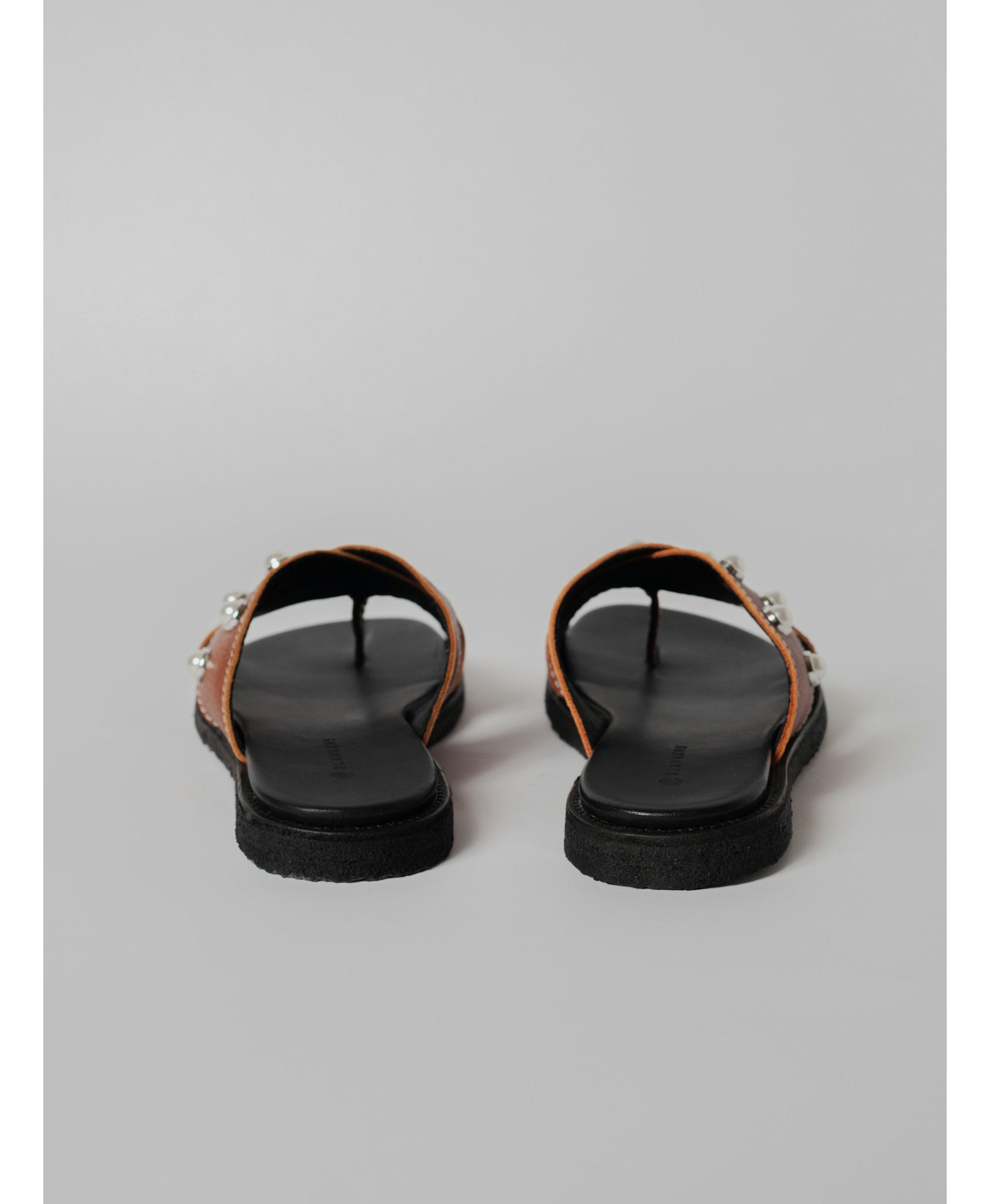 THE METTE BROWN ECO LEATHER WITH PEARLS made by Blankens