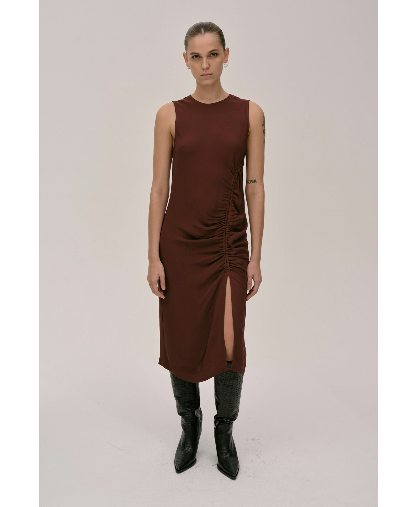 Lou Dress - Oxblood made by HERSKIND